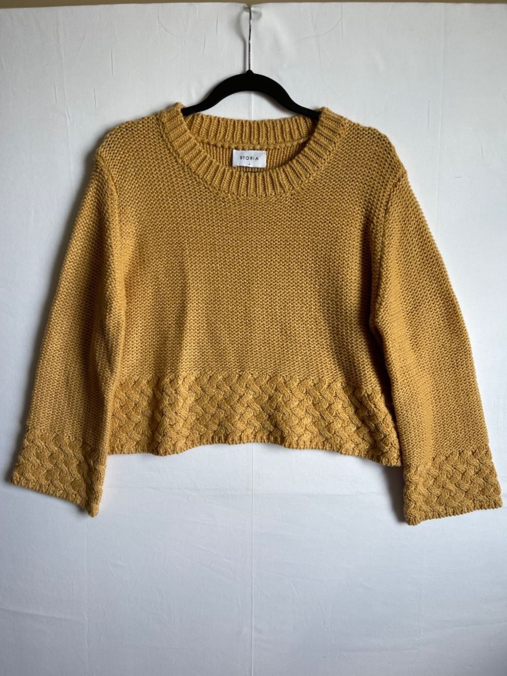 Storia Mustard Yellow Chunky Cable Knit Cropped Sweater M